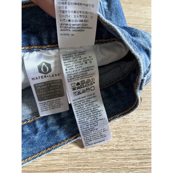 Levi's Jean Shorts Women's 501 Denim Blue Cutoff Button Fly Short Distressed 28 - Picture 5 of 8